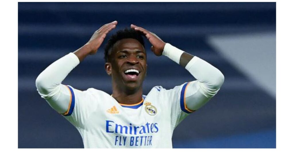 Vinicius Inspires Real Madrid’s 3-1 Victory Over Villarreal to Reclaim La Liga Lead