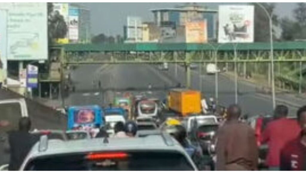 Traffic along Thika Road was brought to a standstill on Friday morning as protesting youths blocked sections of the highway