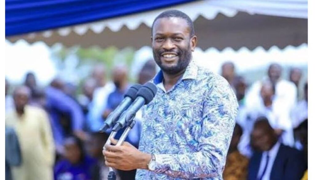 Former Public Service CS Moses Kuria has claimed that Nairobi Senator Edwin Sifuna is being fattened for slaughter. 
