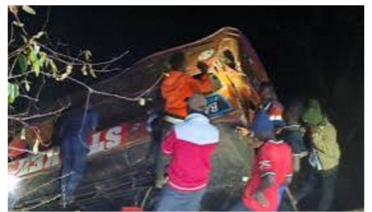 7 people dead, 30 injured as bus carrying family member to dowry ceremony rolls in Makueni