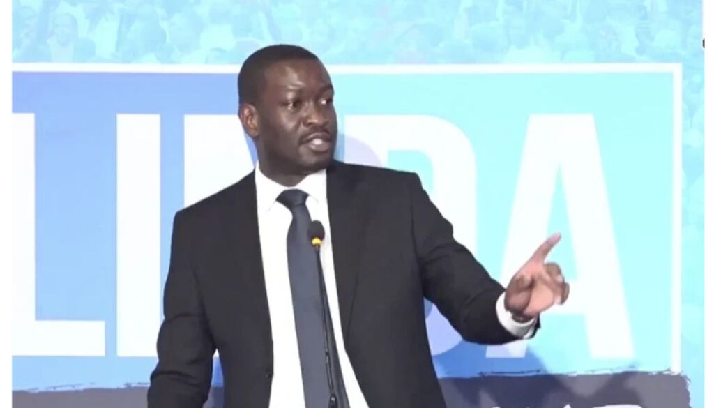 Edwin Sifuna has scoffed at President William Ruto over his rhetoric that former president Uhuru Kenyatta is sponsoring Linda Mwananchi.