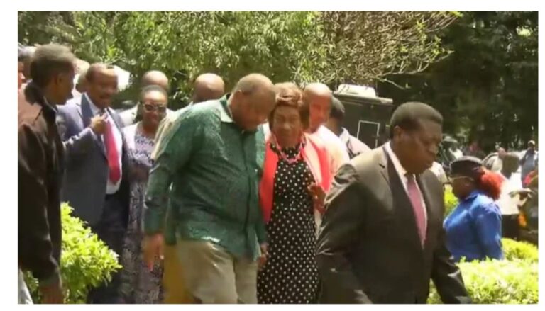 'Mimi staki kuitwa sponsor' - Uhuru to Ruto over Sifuna funding claims