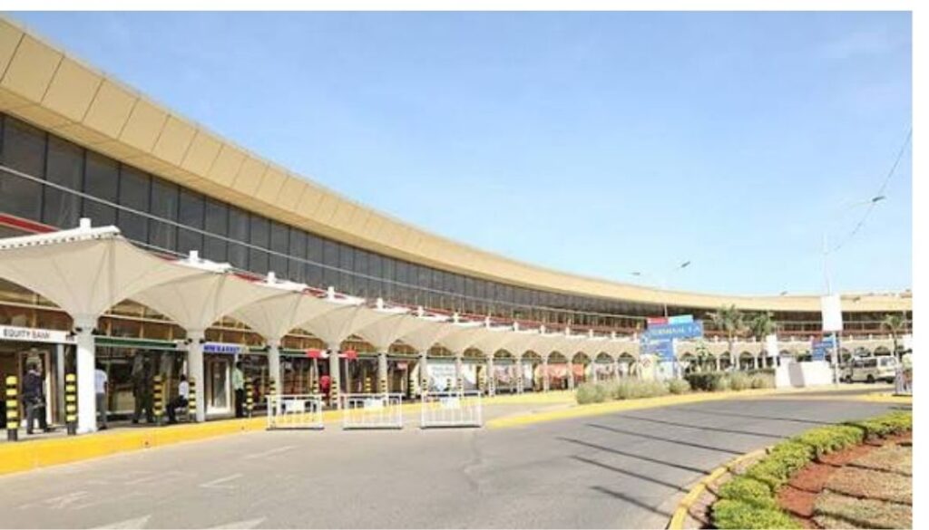 Passengers stranded at Kenyan airports after aviation workers strike