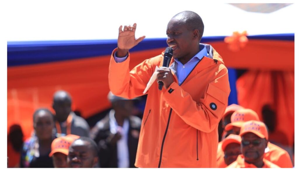 Simba Arati has defended President Ruto's re-election amid claims that he does not deserve a second term because many Kenyans were killed under his administration.