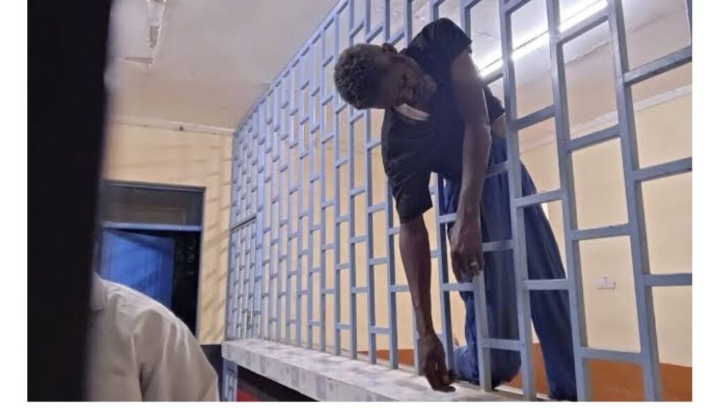 Man dies at Kiambaa police station after getting stuck in the office grills