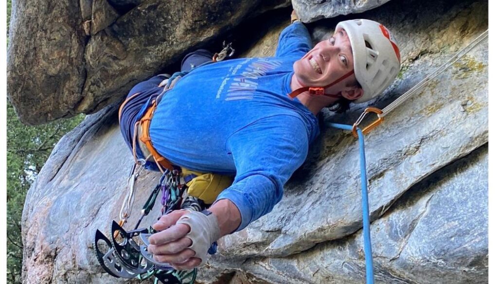 A 28-year-old British climber has died after falling about 60m (200ft) from one of the highest mountains in northern Spain.
