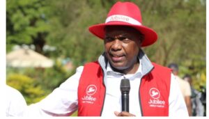 Jubilee Deputy Party Leader Jeremiah Kioni has offered himself to succeed former President Uhuru Kenyatta as party leader