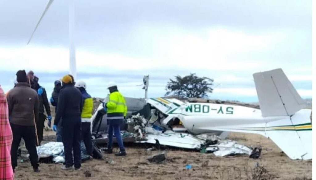 Two people have died after a light aircraft operated by the Kenya Aviation Training School crashed in Kibeto, Kajiado West Constituency.