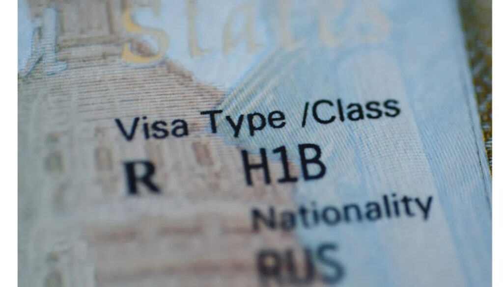 U.S. court blocks Trump's Ksh 13M fee for new H-1B worker visas
